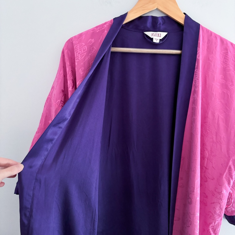 Pink silk robe - Picture 5 of 9